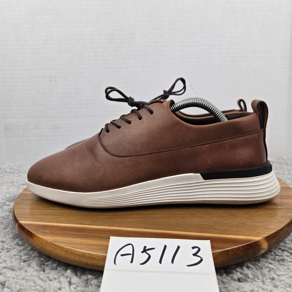 Wolf and Shepherd Mens 8M Crossover Longwing Brown White Hybrid Oxford Sneaker